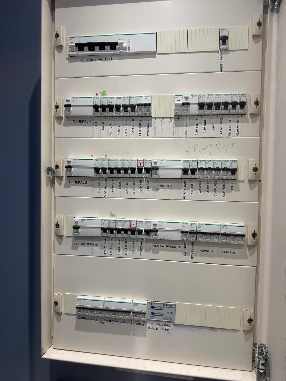 Mise aux normes NF C 15-100 - GMD Électricité Nice
