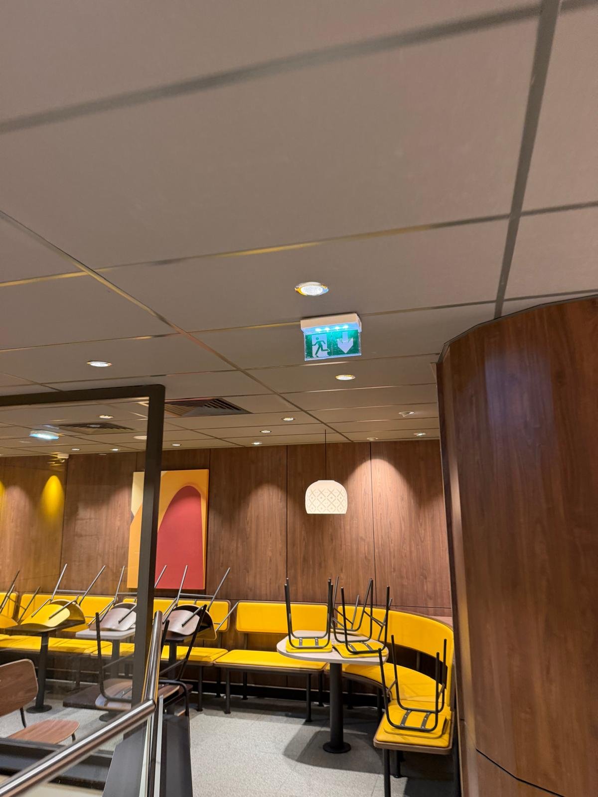 Rénovation électrique McDonald's - photo 8 - GMD Électricité