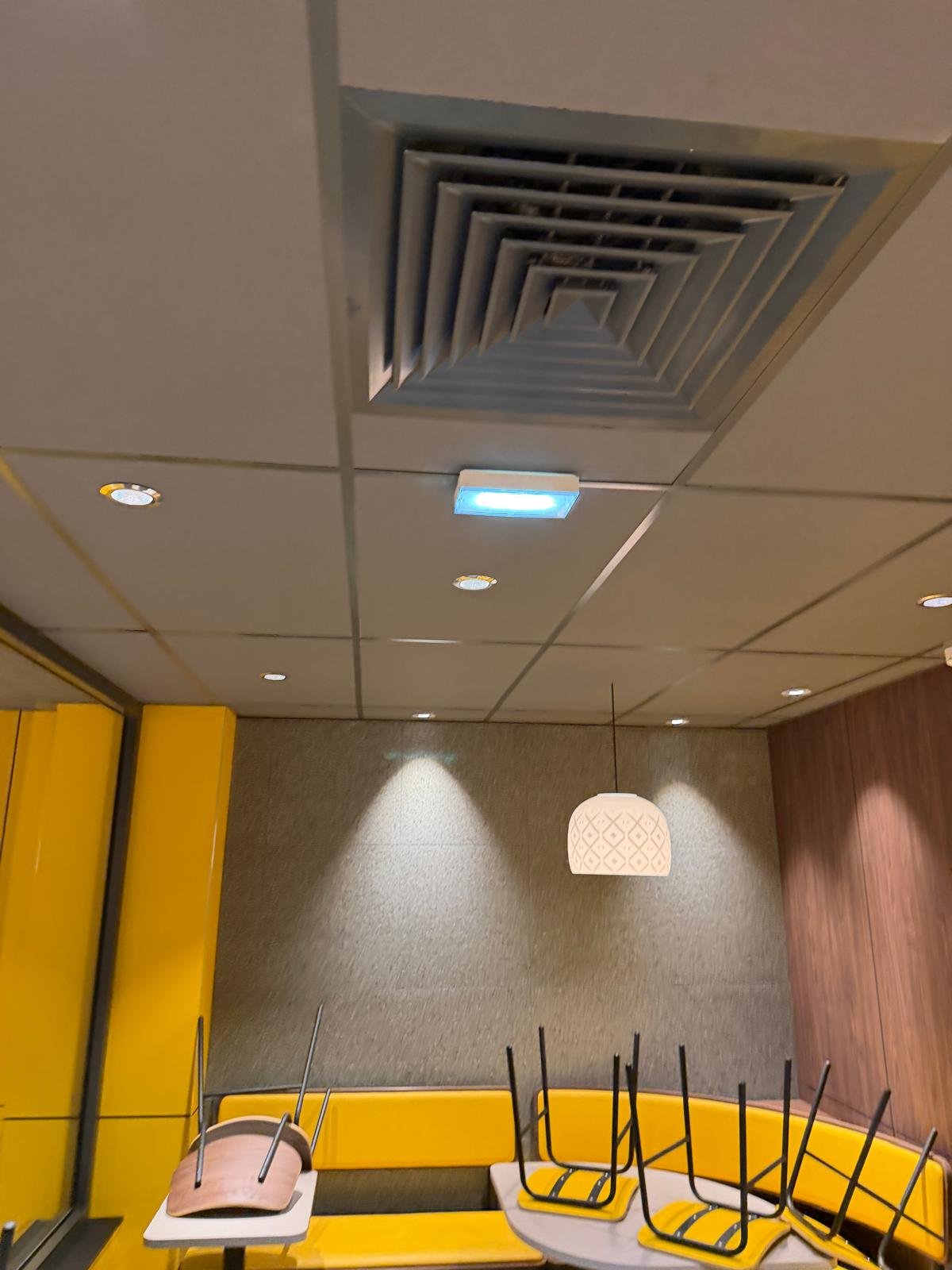 Rénovation électrique McDonald's - photo 9 - GMD Électricité